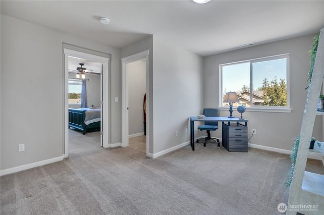 3813 Discovery Avenue SW, Bremerton, WA 98312