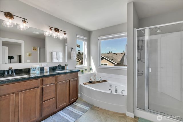 3813 Discovery Avenue SW, Bremerton, WA 98312