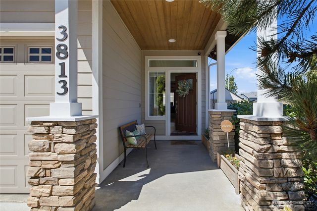 3813 Discovery Avenue SW, Bremerton, WA 98312