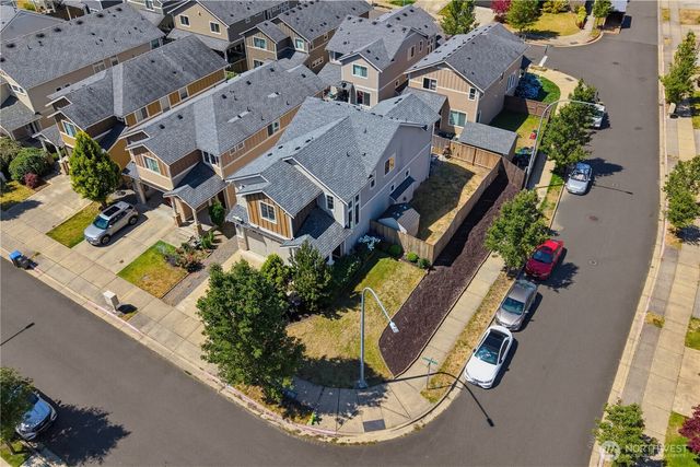3813 Discovery Avenue SW, Bremerton, WA 98312
