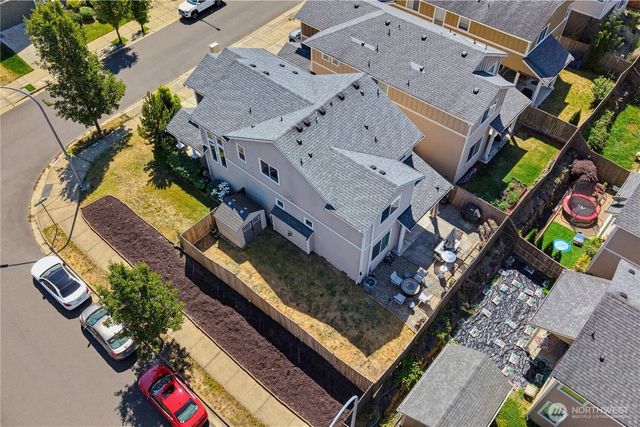3813 Discovery Avenue SW, Bremerton, WA 98312