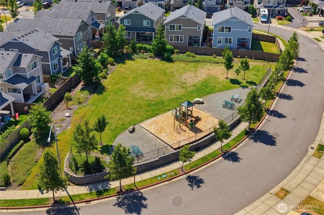 3813 Discovery Avenue SW, Bremerton, WA 98312