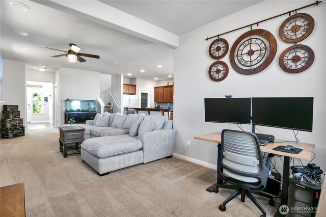3813 Discovery Avenue SW, Bremerton, WA 98312