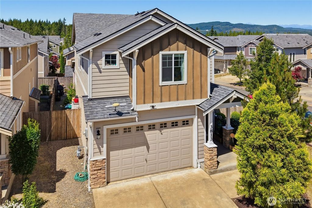 3813 Discovery Avenue SW, Bremerton, WA 98312