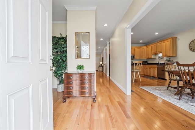 41 Meetinghouse Road, Norfolk, MA 02056