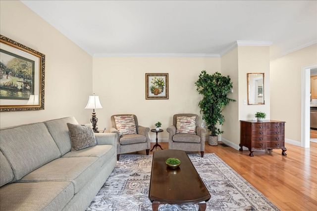 41 Meetinghouse Road, Norfolk, MA 02056