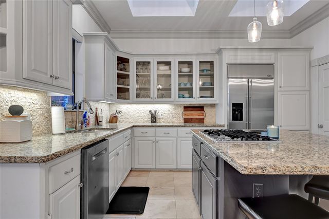 7426 Timberlake Drive, Sugar Land, TX 77479