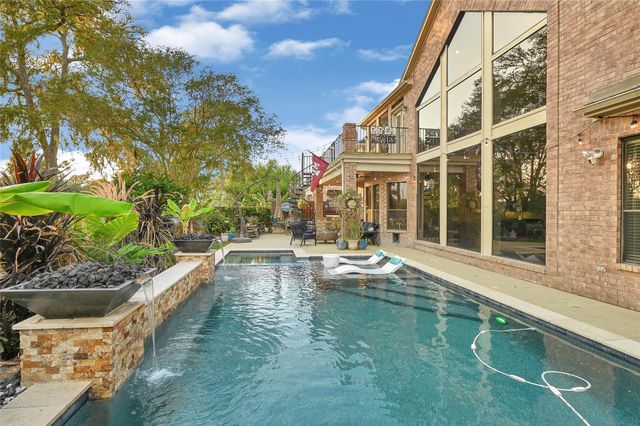 7426 Timberlake Drive, Sugar Land, TX 77479