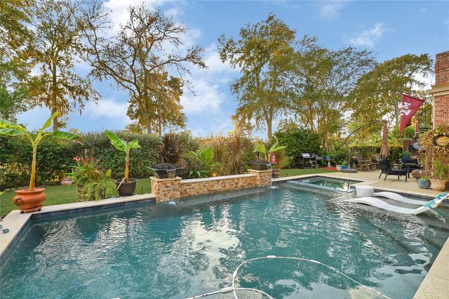 7426 Timberlake Drive, Sugar Land, TX 77479