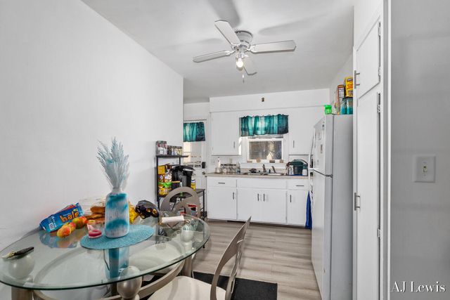 1890 30th Street SW, Wyoming, MI 49519