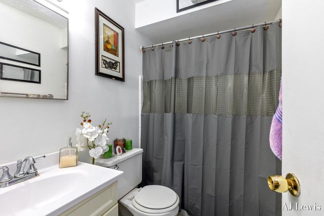 1890 30th Street SW, Wyoming, MI 49519