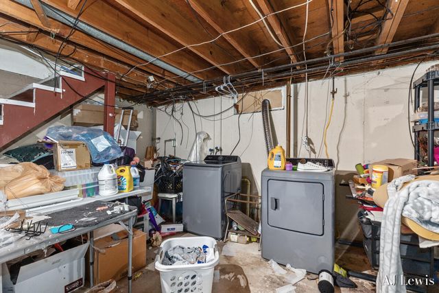 1890 30th Street SW, Wyoming, MI 49519