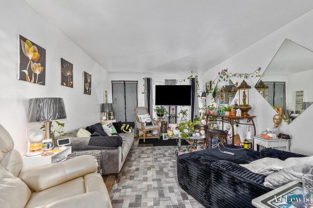 1890 30th Street SW, Wyoming, MI 49519