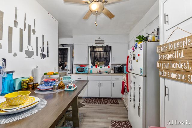 1890 30th Street SW, Wyoming, MI 49519