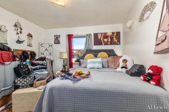 1890 30th Street SW, Wyoming, MI 49519