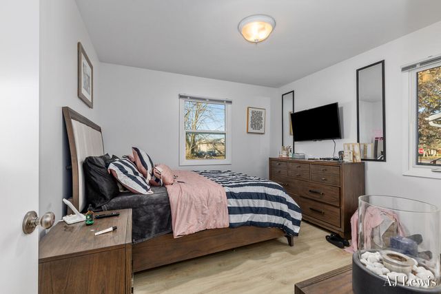 1890 30th Street SW, Wyoming, MI 49519