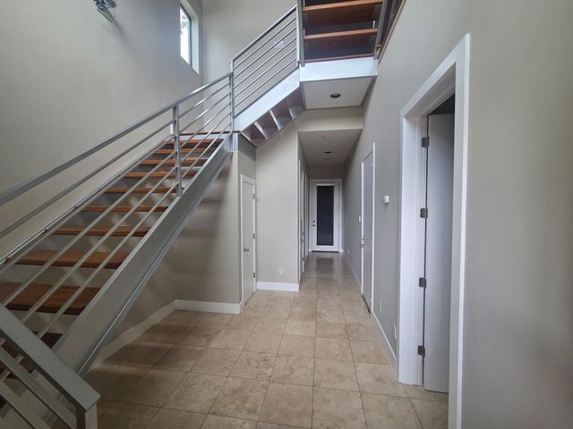 1318 Crockett Street, Houston, TX 77007