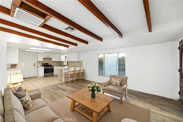 26778 Girard, Hemet, CA 92544