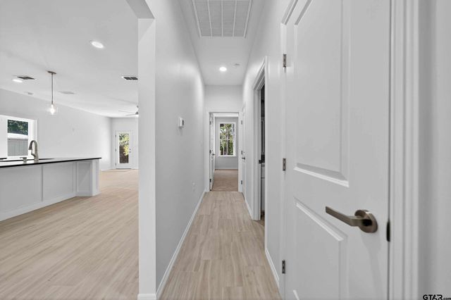 369 CR 4215, Jacksonville, TX 75766