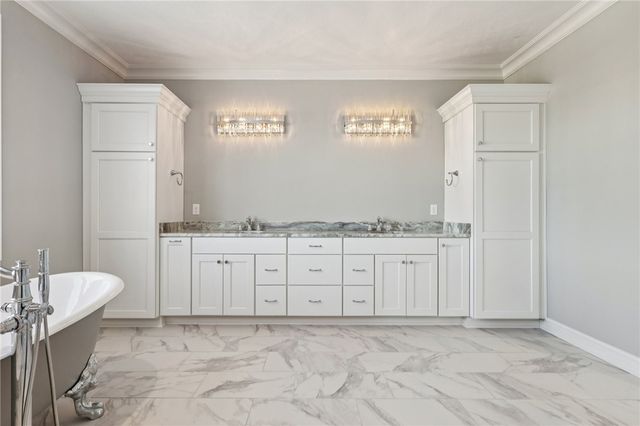 2012 Mallard Lane., Marshall, PA 15005