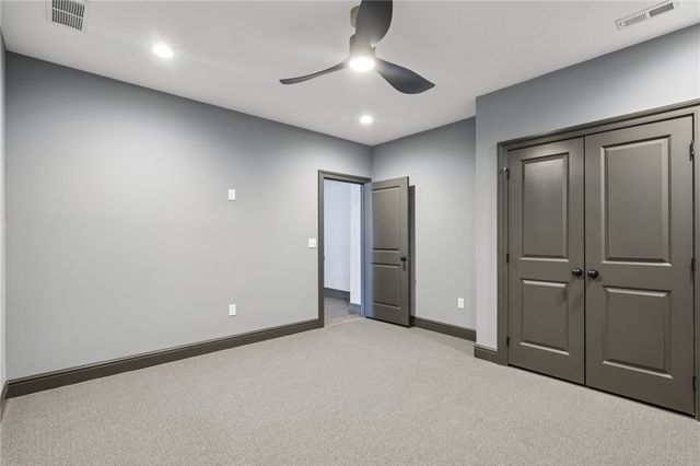 2012 Mallard Lane., Marshall, PA 15005