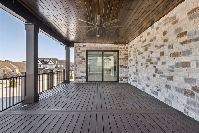 2012 Mallard Lane., Marshall, PA 15005