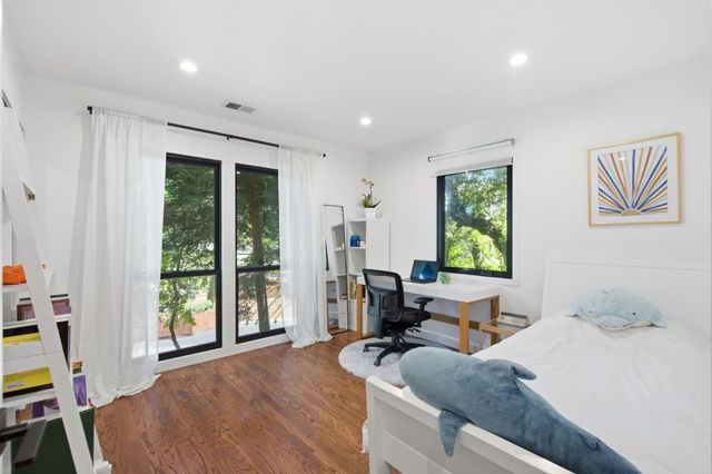 46 Underhill Road, Orinda, CA 94563