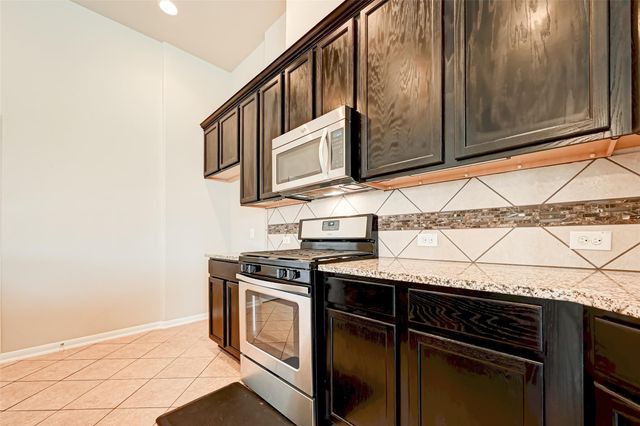402 Conchola Lane, Richmond, TX 77469