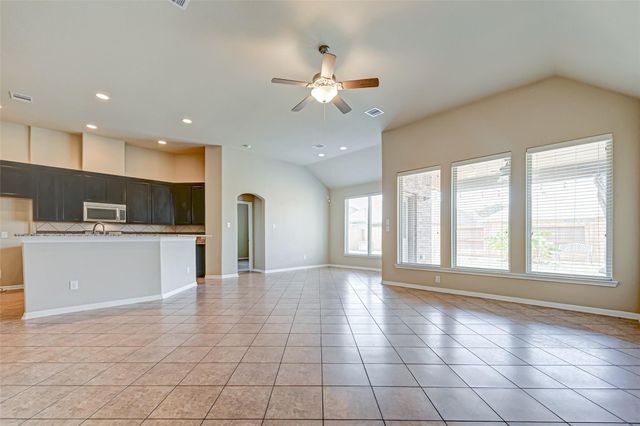 402 Conchola Lane, Richmond, TX 77469
