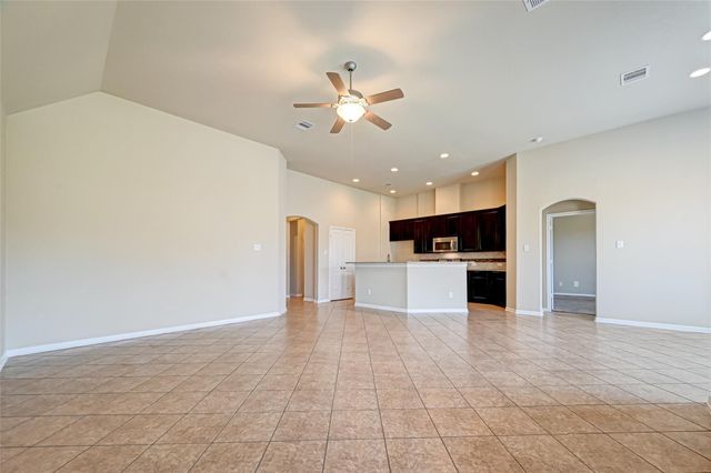 402 Conchola Lane, Richmond, TX 77469