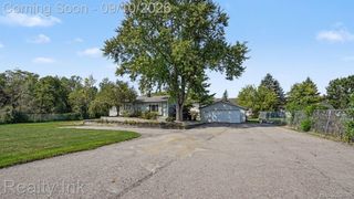 11260 Lemen Road, Green Oak Township, MI 48189