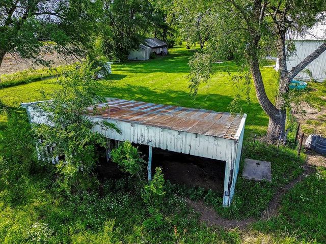 1945 N 900th Road, Eudora, KS 66025