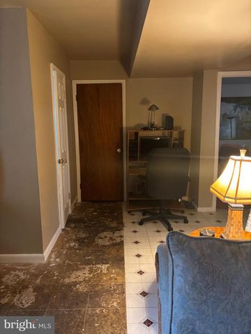 217 ASHLAND AVE, Cherry Hill, NJ 08003