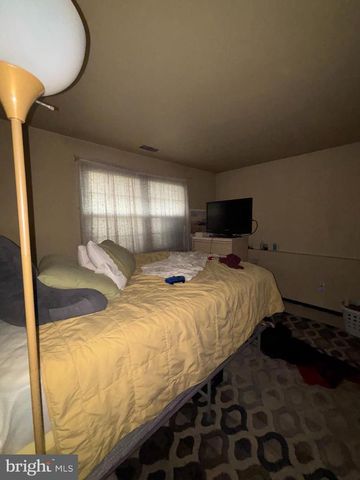 217 ASHLAND AVE, Cherry Hill, NJ 08003