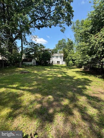 217 ASHLAND AVE, Cherry Hill, NJ 08003