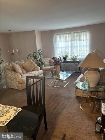 217 ASHLAND AVE, Cherry Hill, NJ 08003