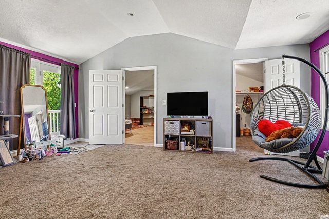 7695 W 350 N, Shipshewana, IN 46565