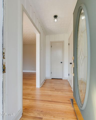 712 Morison Avenue, Kingsport, TN 37660