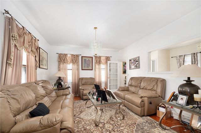 292 California Avenue, Providence, RI 02905