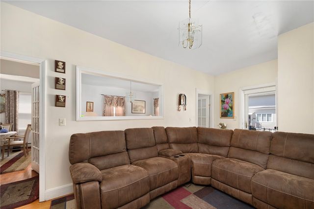 292 California Avenue, Providence, RI 02905