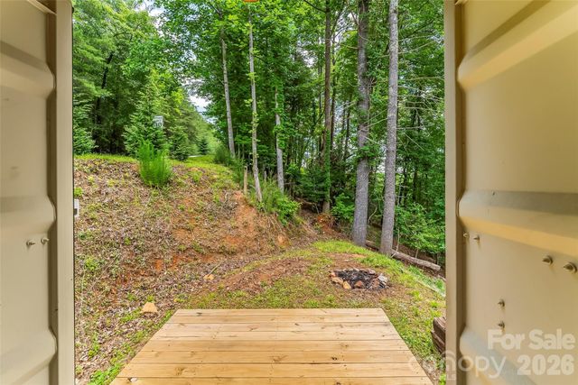 678 Forest Lake Heights Drive 2, Nebo, NC 28761