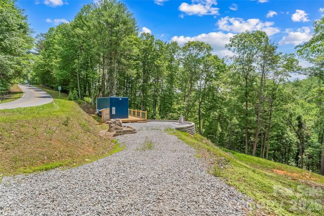 678 Forest Lake Heights Drive 2, Nebo, NC 28761