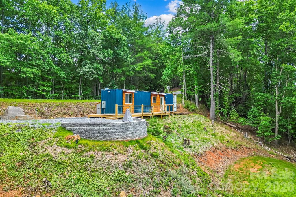 678 Forest Lake Heights Drive 2, Nebo, NC 28761