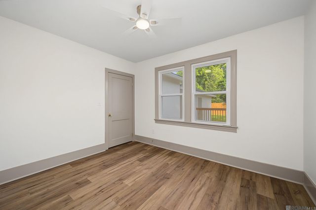 2434 Honeysuckle Ave, Baton Rouge, LA 70808