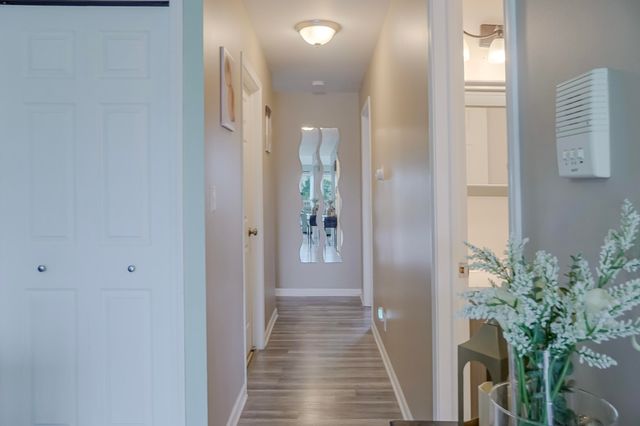 5065 Spinnaker Lane E, Crown Point, IN 46307