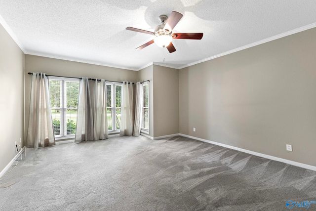1350 Pennington Court SW, Hartselle, AL 35640