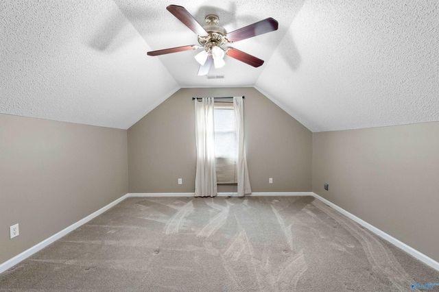 1350 Pennington Court SW, Hartselle, AL 35640