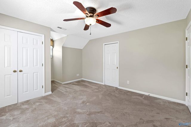 1350 Pennington Court SW, Hartselle, AL 35640
