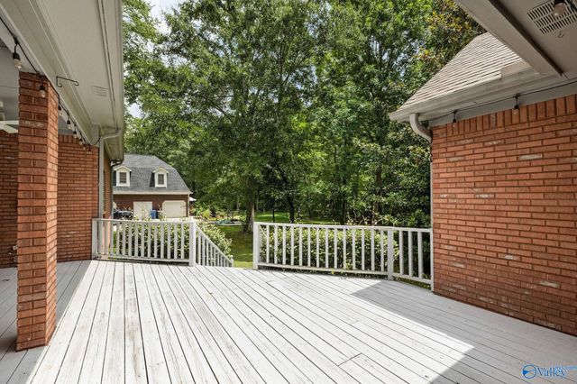 1350 Pennington Court SW, Hartselle, AL 35640