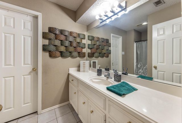 6307 8th Street, Lubbock, TX 79416